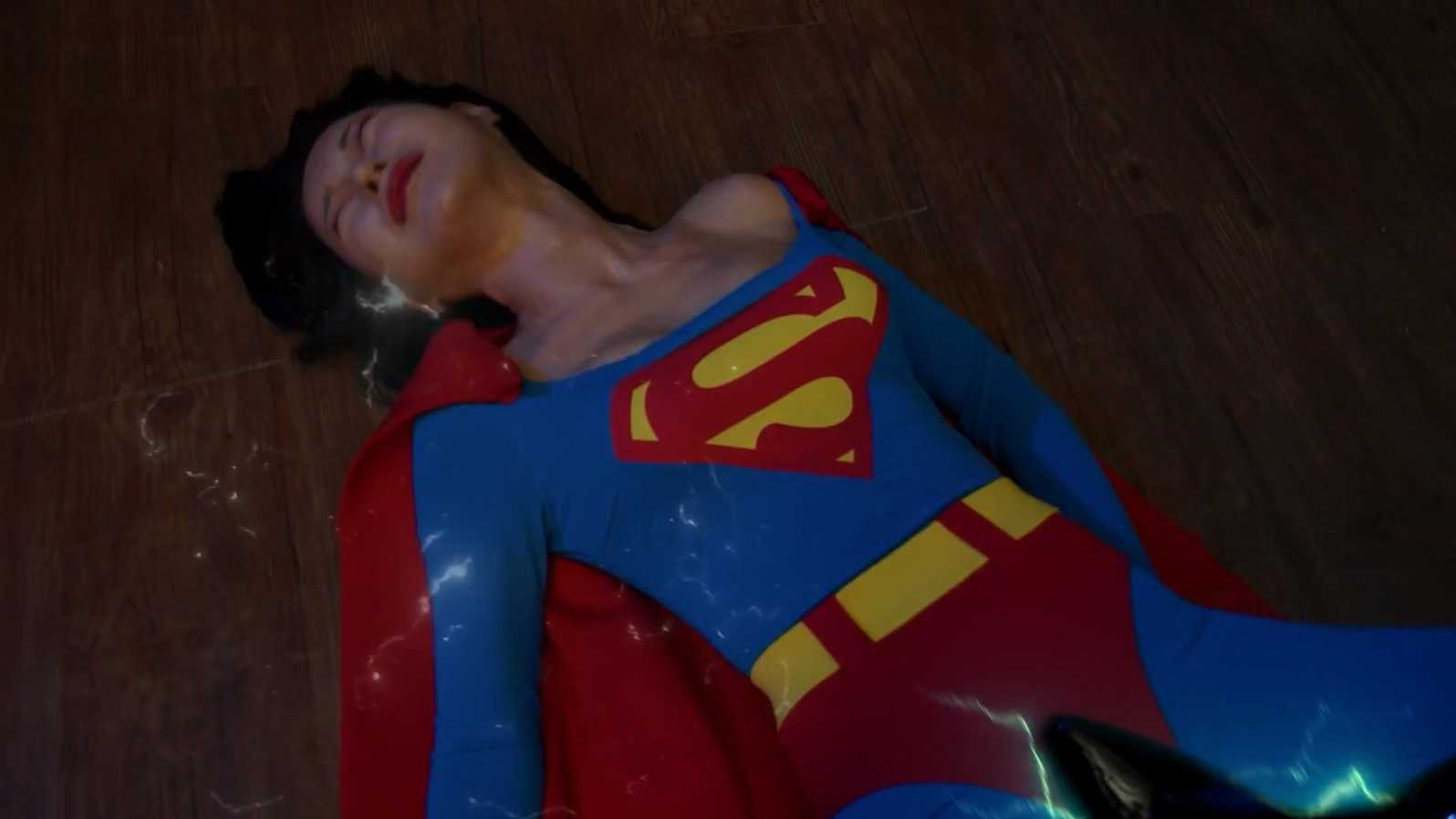 Superwoman S1E2.mp4_20250509_165559.761.jpg
