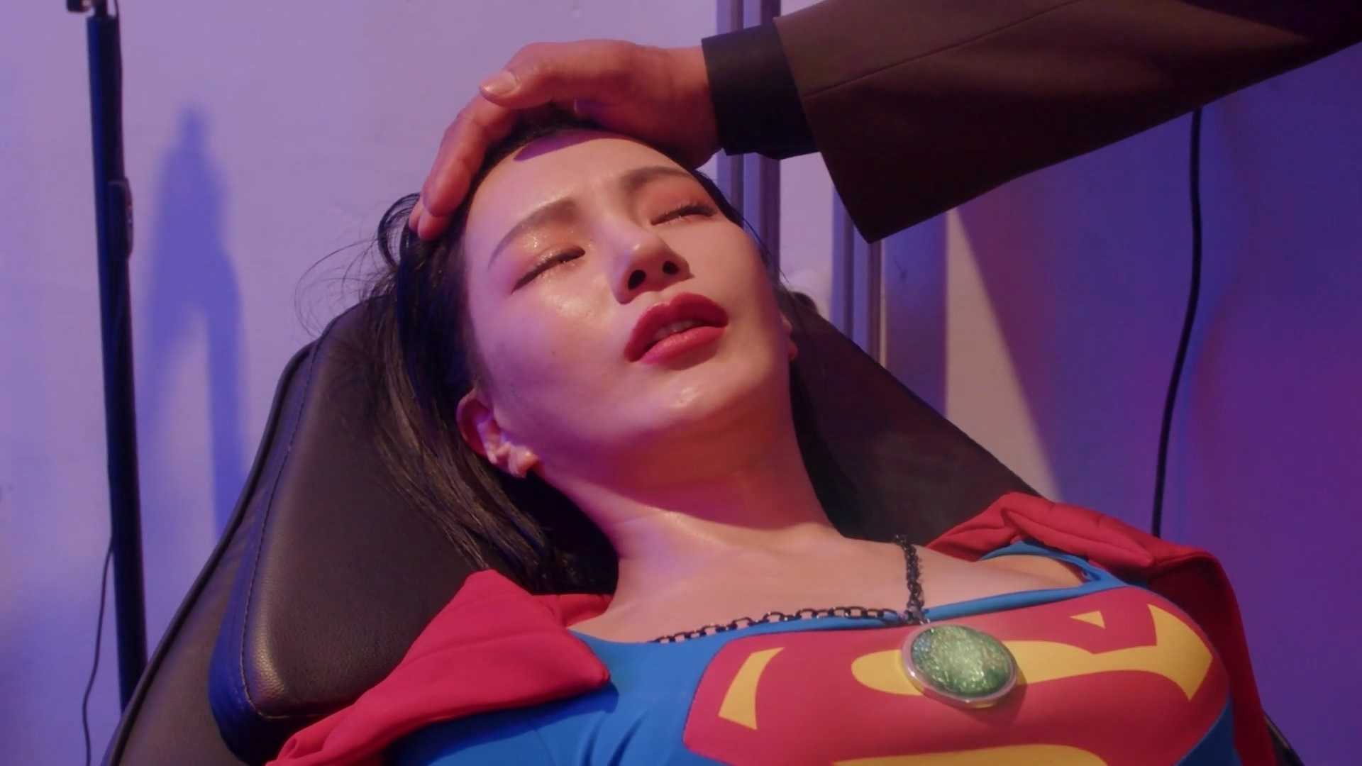Superwoman S1E4.mp4_20250718_010437.000.jpg