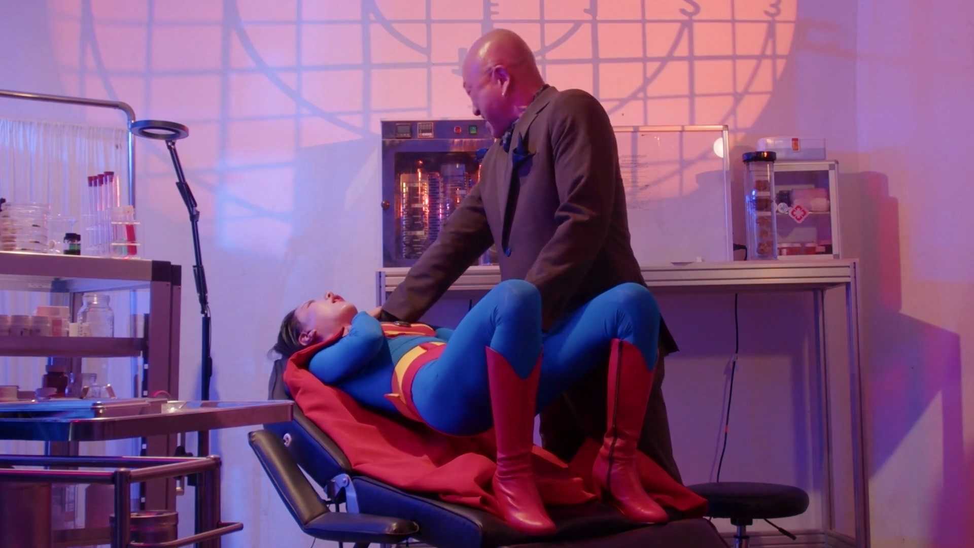 Superwoman S1E4.mp4_20250718_010824.384.jpg