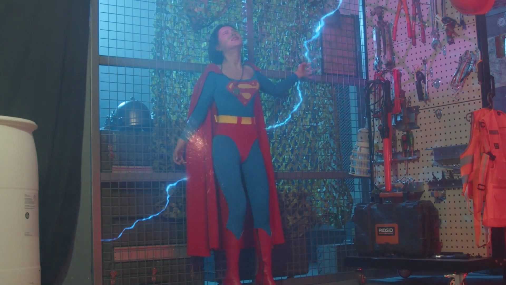 Superwoman S1E4.mp4_20250718_011801.156.jpg