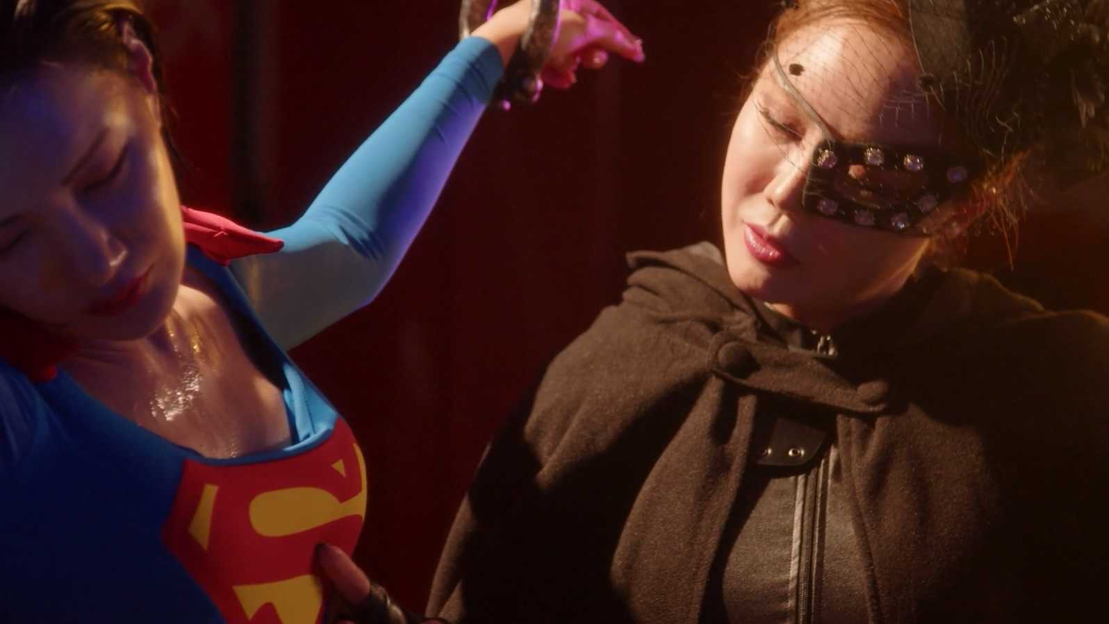 Superwoman：Night of Surrender.mp4_20250725_225430.084.jpg
