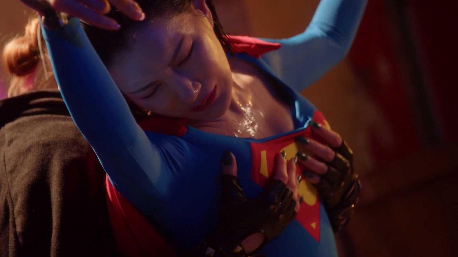 Superwoman：Night of Surrender.mp4_20250725_225650.163.jpg