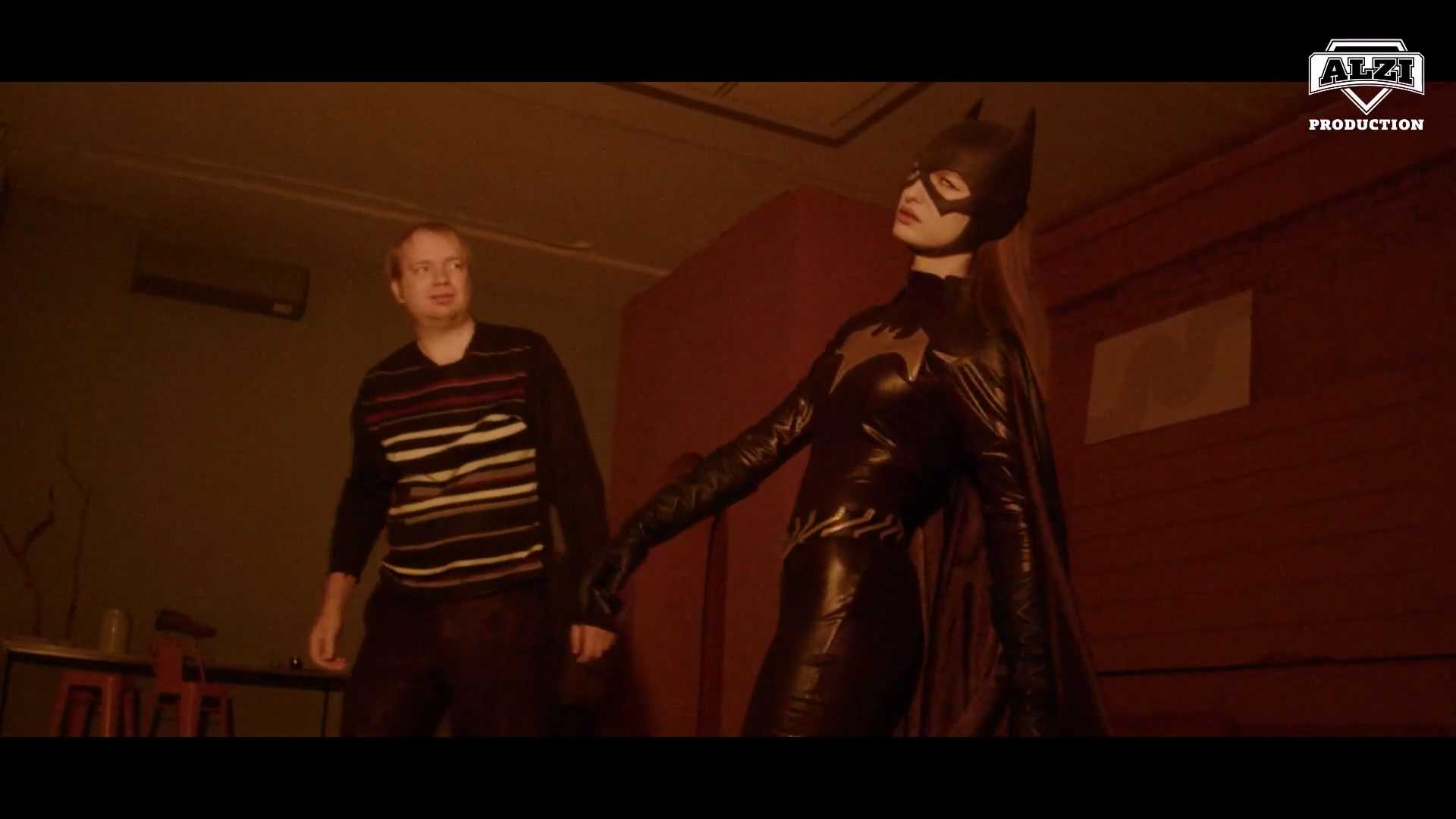 Batgirl Season 4 Episode 7 Alt 1.mp4_20250806_194611.512.jpg