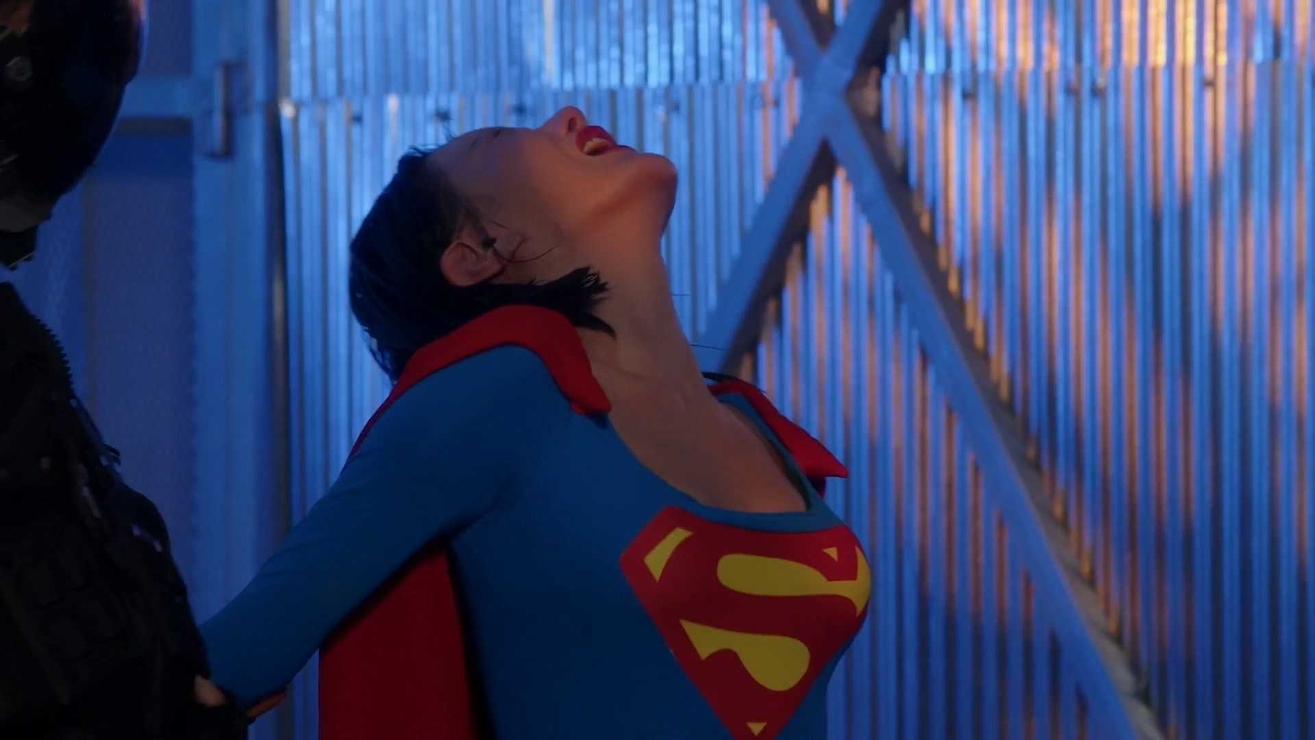 Superwoman VS Infectron Part 1.mp4_20250815_220928.337.jpg