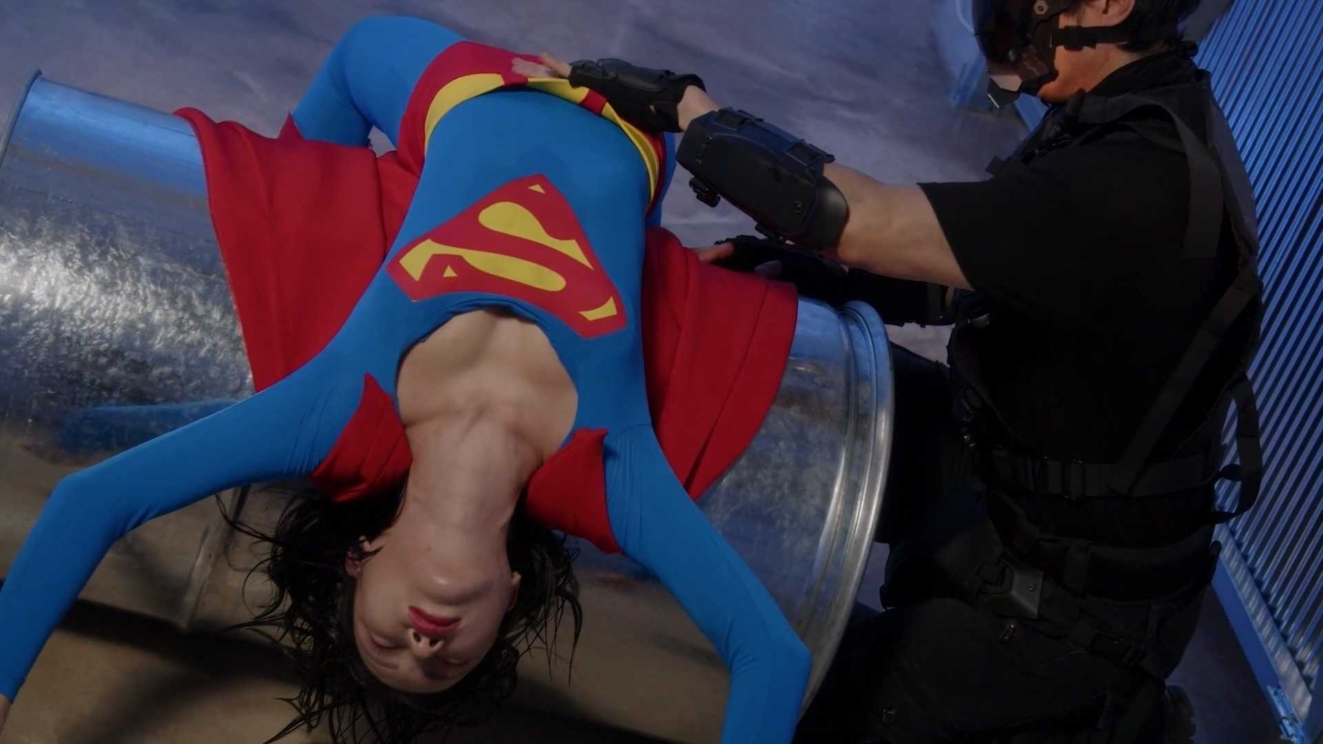 Superwoman VS Infectron Part 1 Bad Ending.mp4_20250815_222741.225.jpg