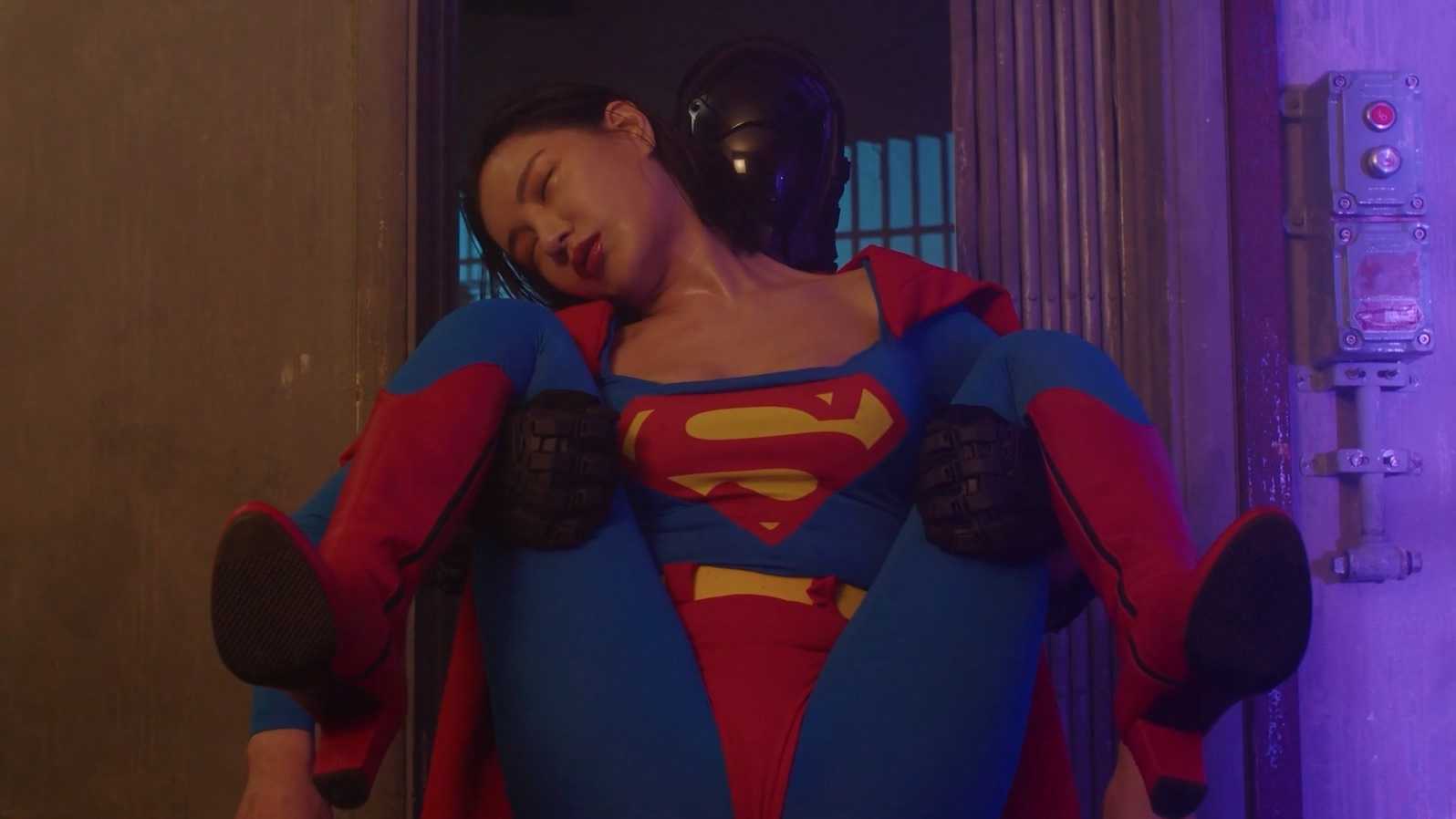 Superwoman VS Infectron Part 2 A.mp4_20250822_194327.999.jpg