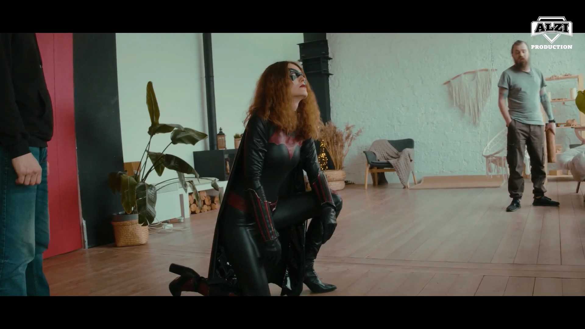 Batwoman：Tailor and Lens Episode 1 Bonus.mp4_20251026_213427.542.jpg