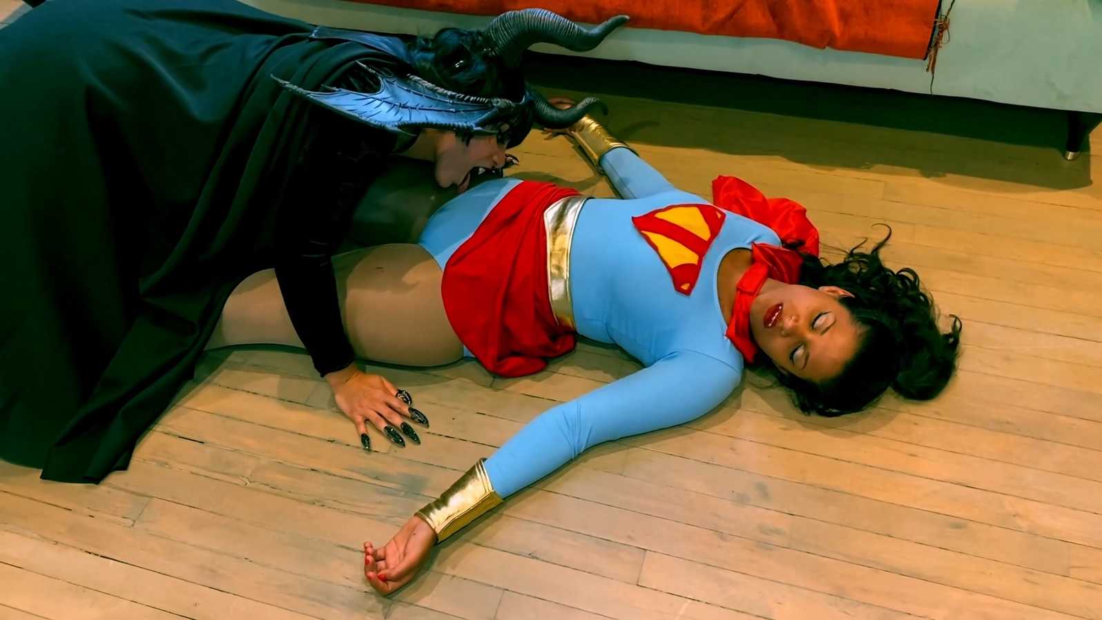 UH Deadly Bites 2.mp4_20251115_220000.064.jpg