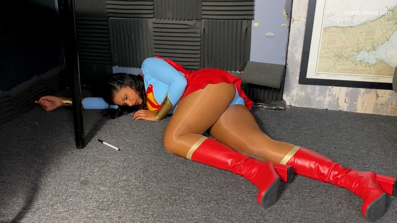 UH Deadly Deals.mp4_20251115_222515.143.jpg