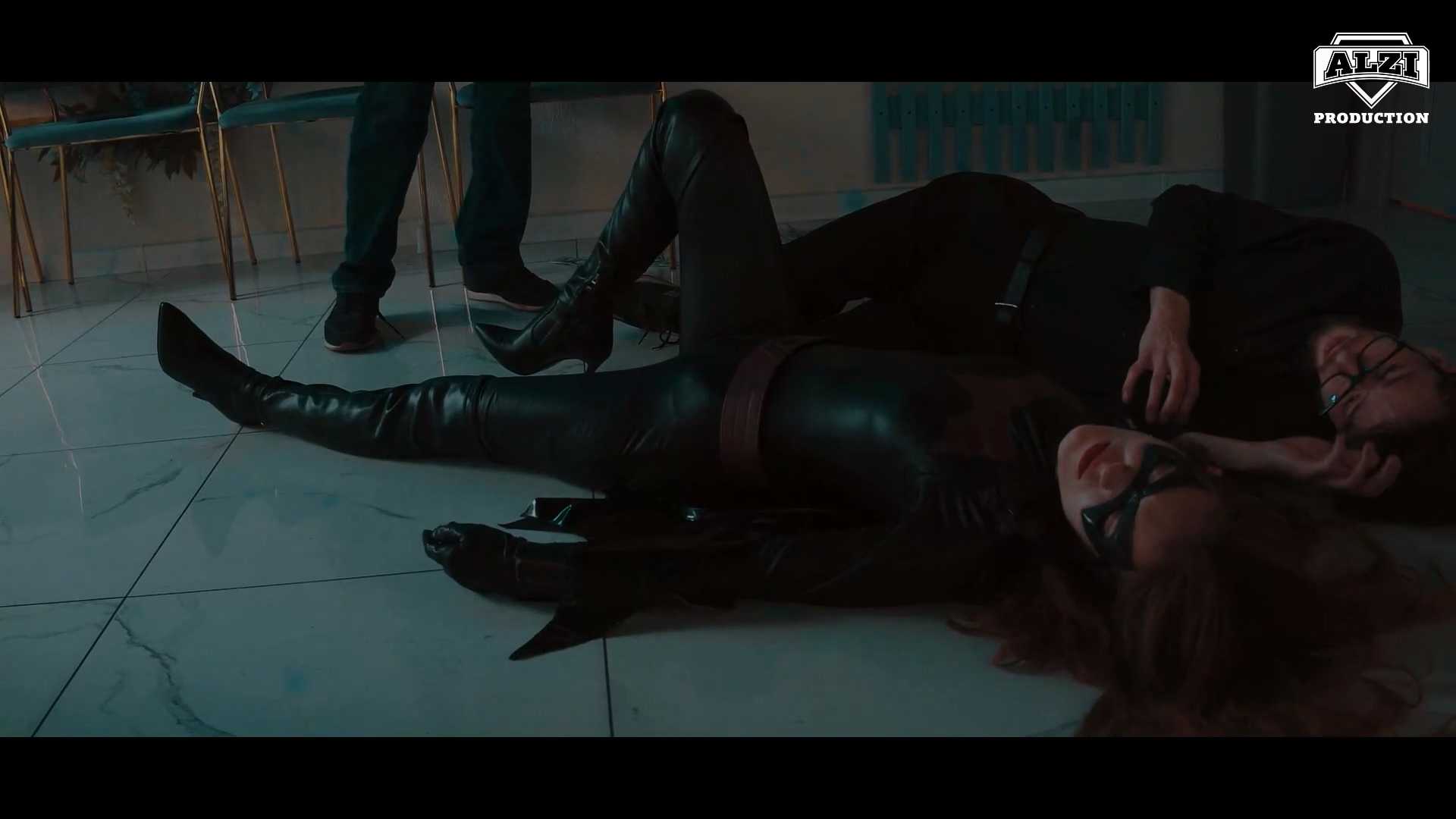 Batwoman：Tailor and Lens Episode 2 Alt 1.mp4_20260103_170935.130.jpg