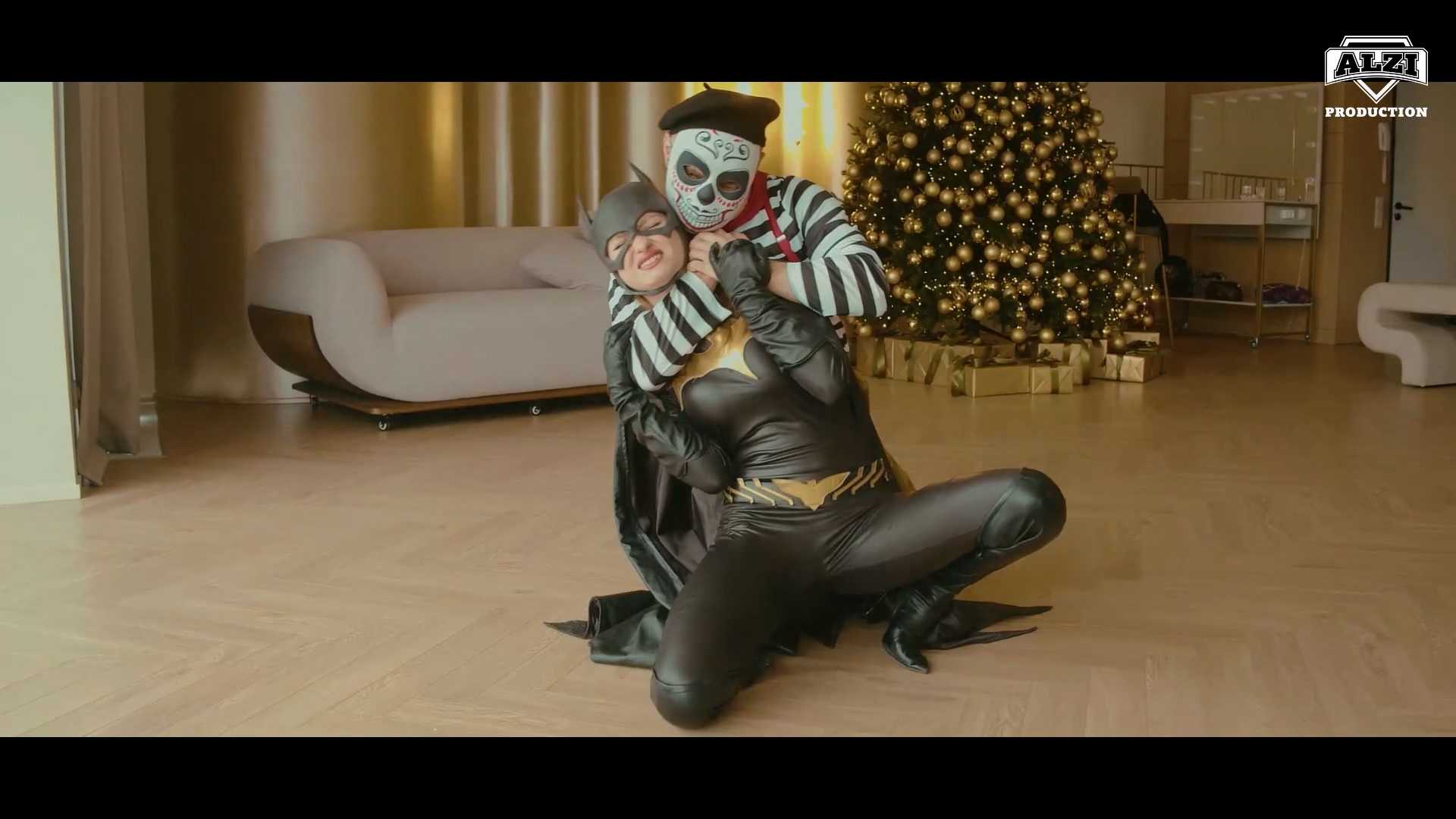 Batgirl Season 4 Episode 10 Alt.mp4_20260209_181306.287.jpg