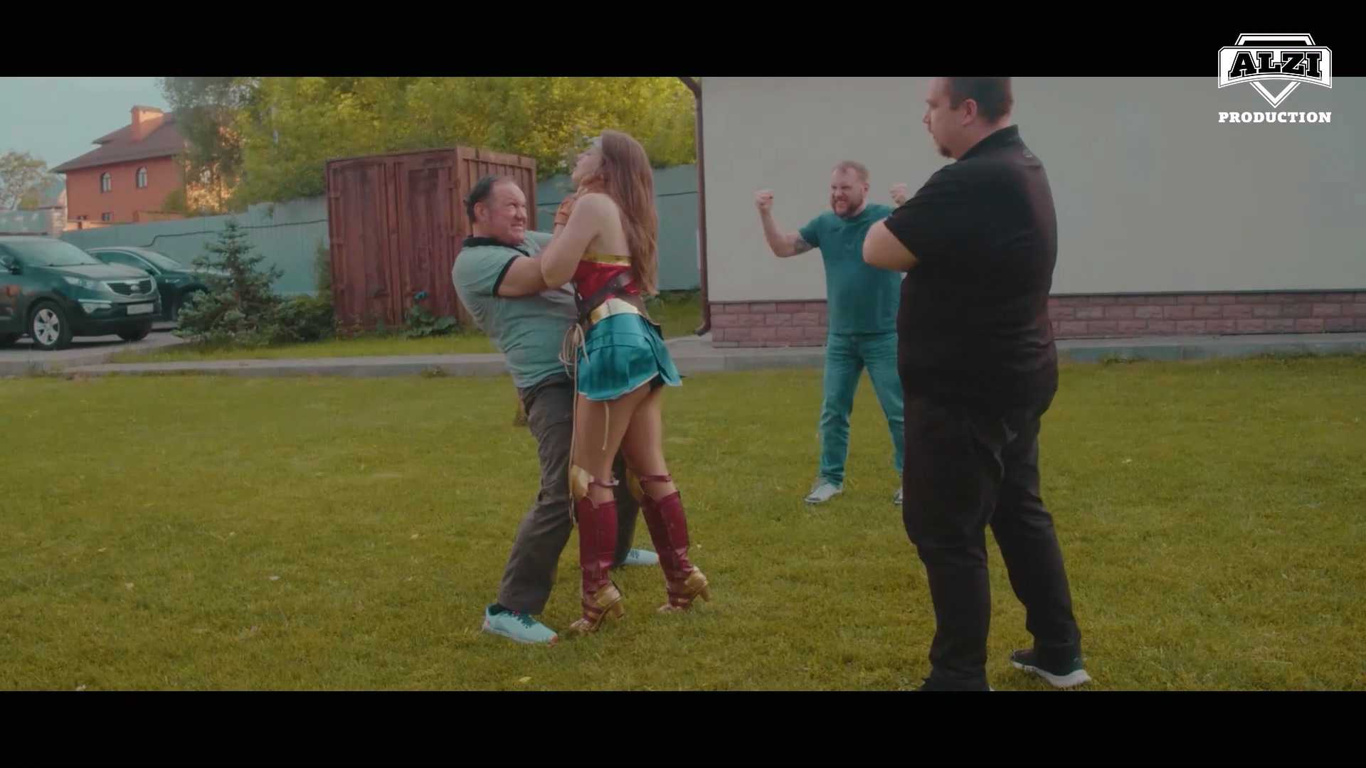 Wonder Woman Season 3 Episode 5 Alt.mp4_20260522_203900.705.jpg