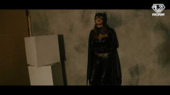 【特别篇】Batgirl Season 4 Exclusive 10：Return of masked man